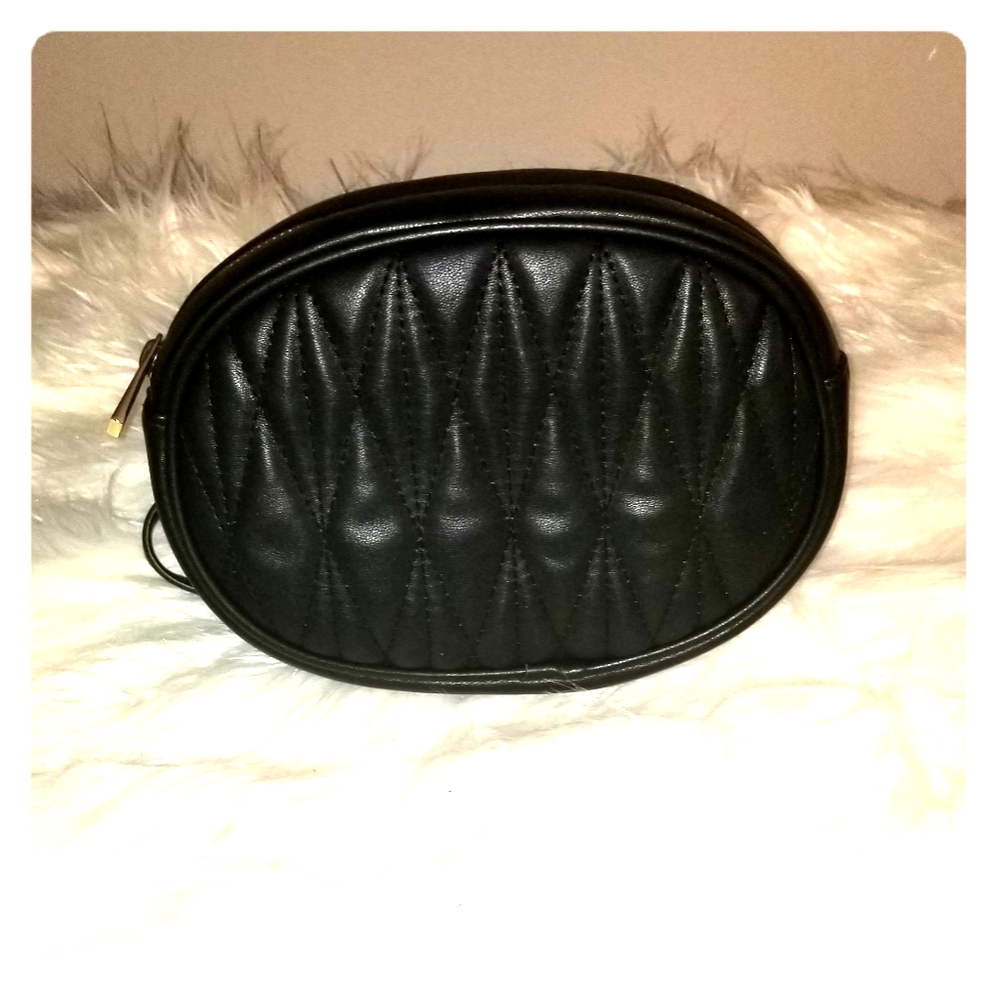 Black Fanny Pack